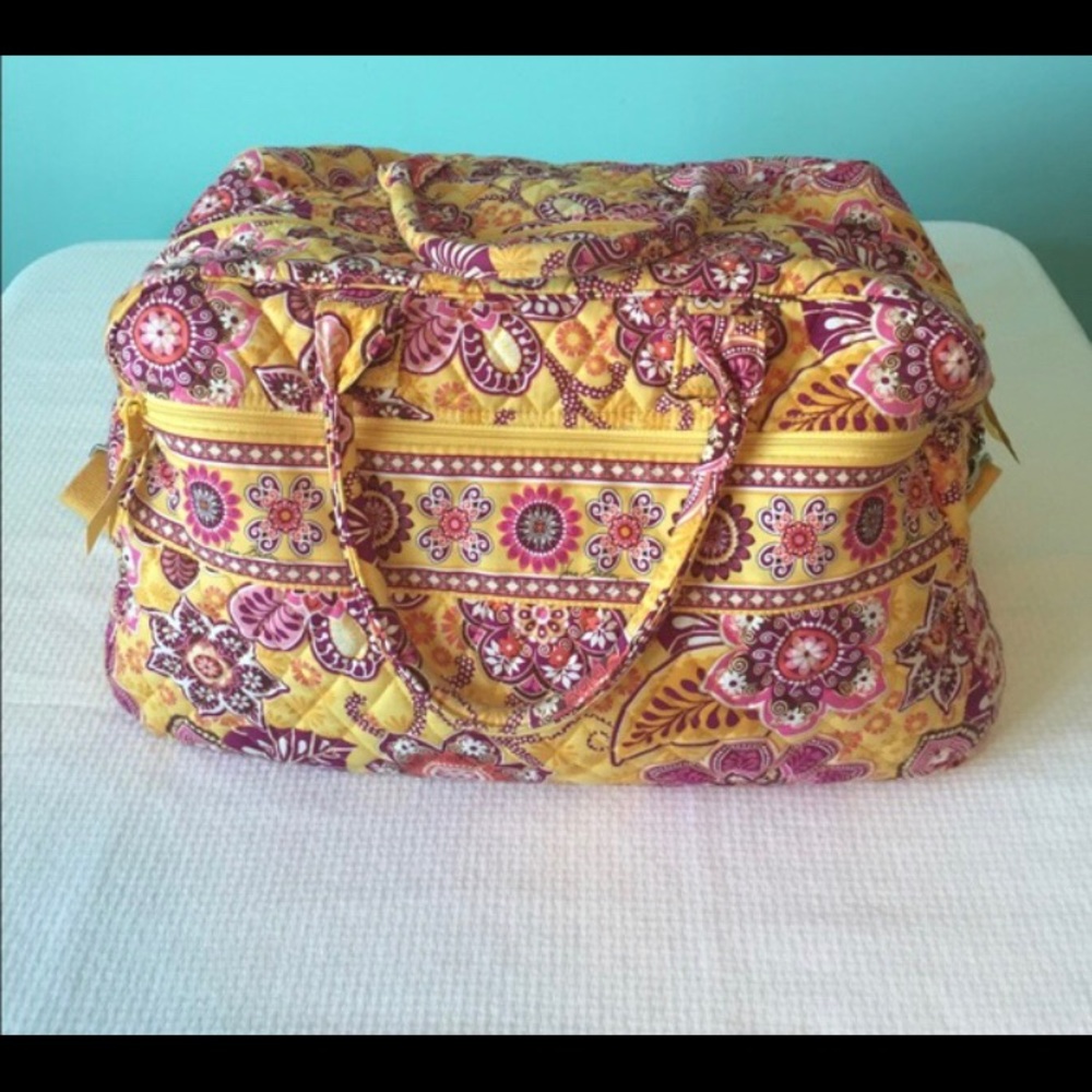 Vera Bradley Weekender in retired print Bali Gold